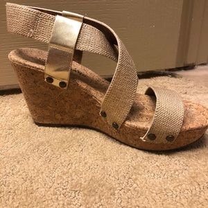 Lucky brand size 8 cork platform sandals